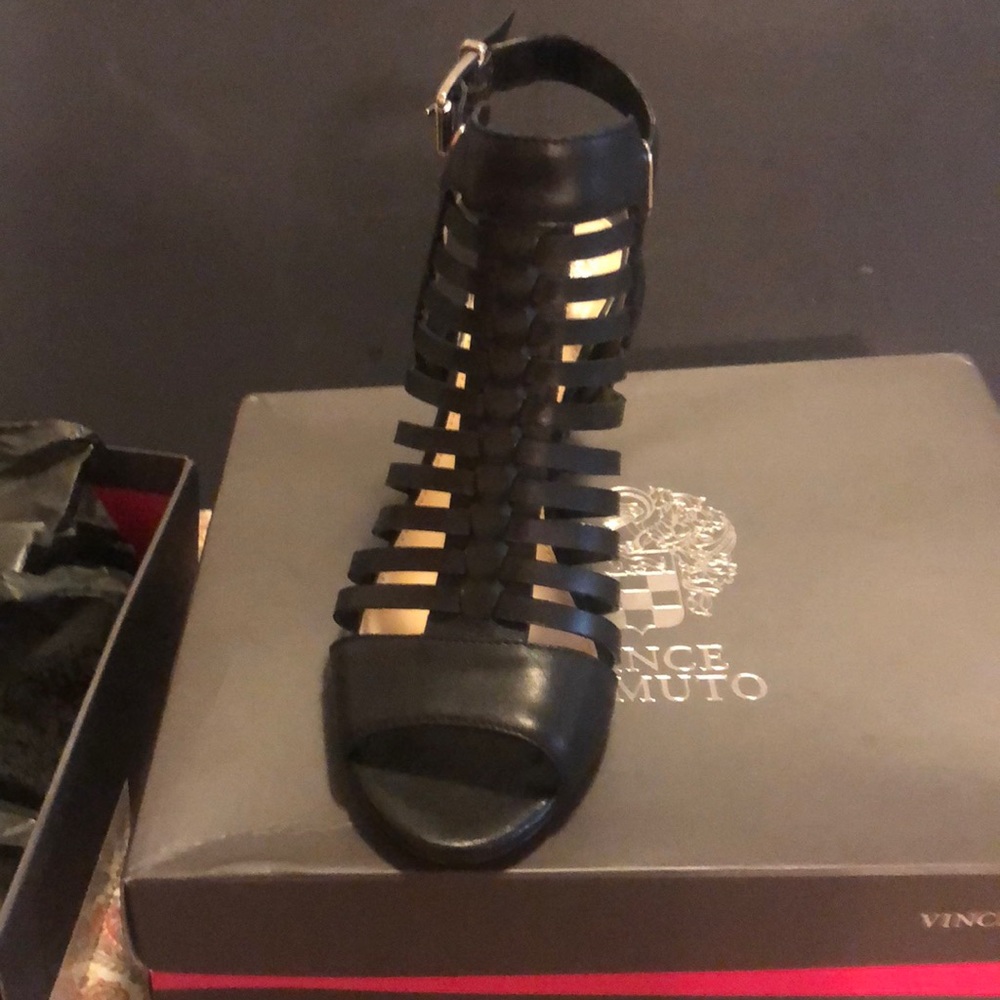 Black Beautiful Leather Sandels